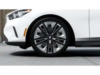 2027 BMW 530i 530i xDrive