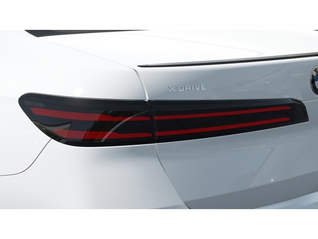 2027 BMW 740i 740i xDrive