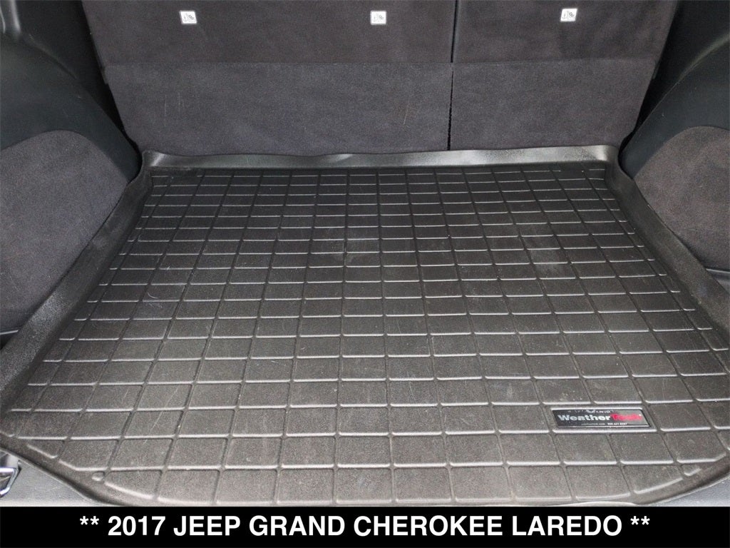 2017 Jeep Grand Cherokee Laredo