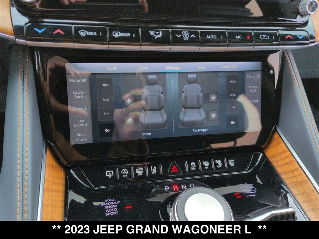 2023 Jeep Grand Wagoneer L Series II