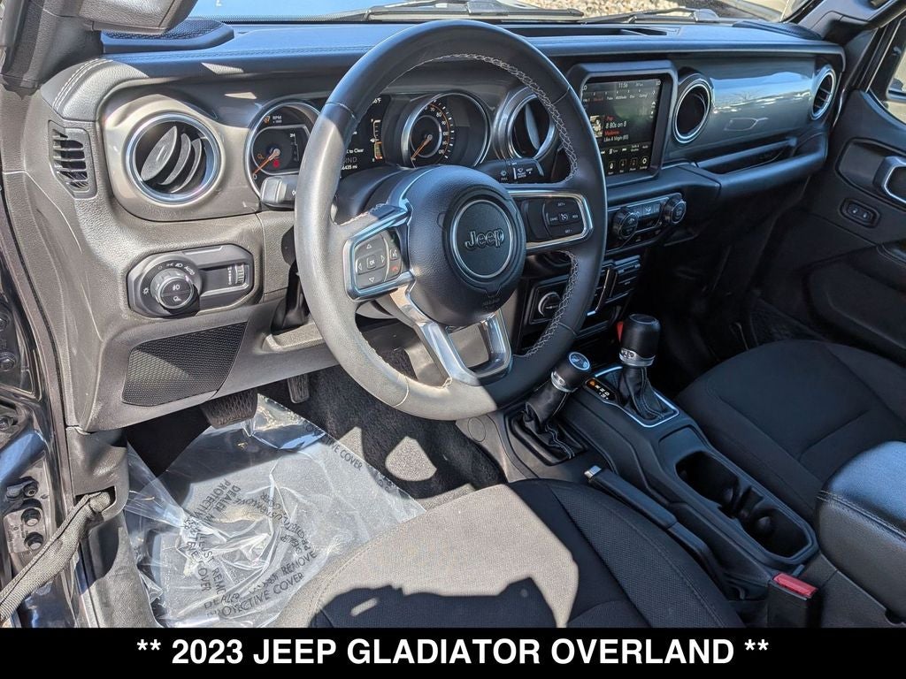 2023 Jeep Gladiator Overland