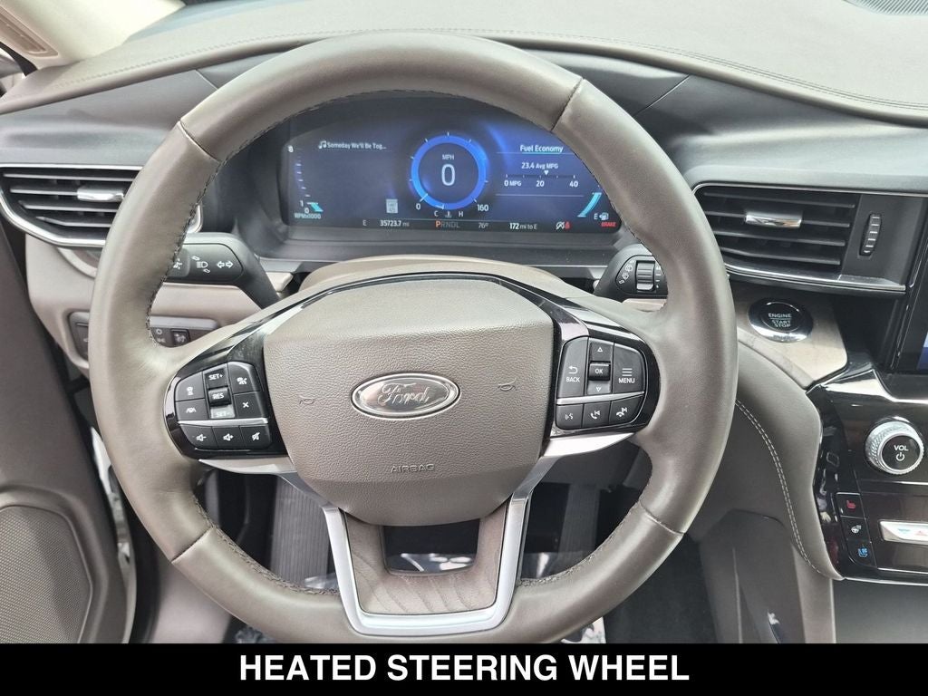 2023 Ford Explorer Platinum