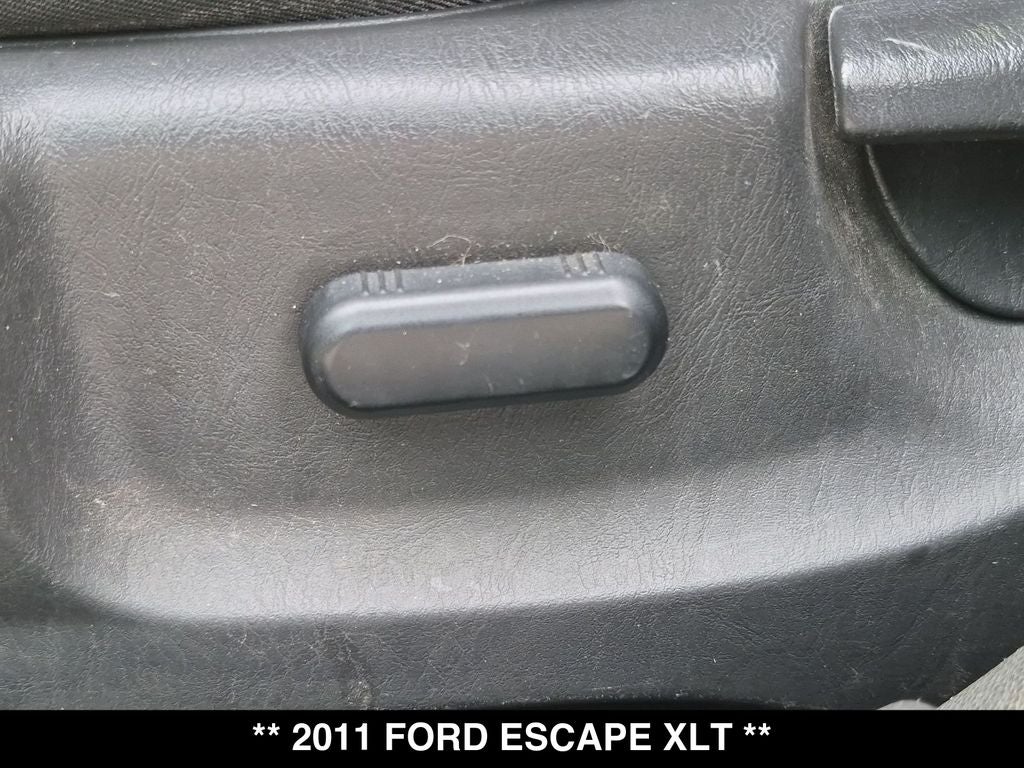 2011 Ford Escape XLT