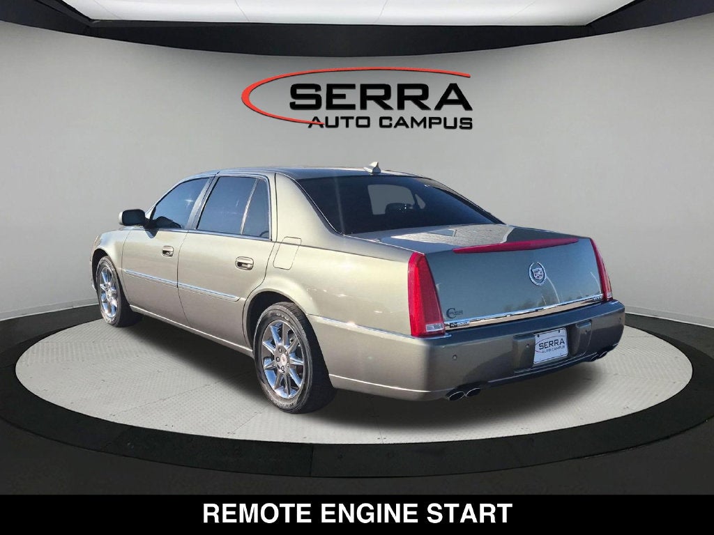 2010 Cadillac DTS Base