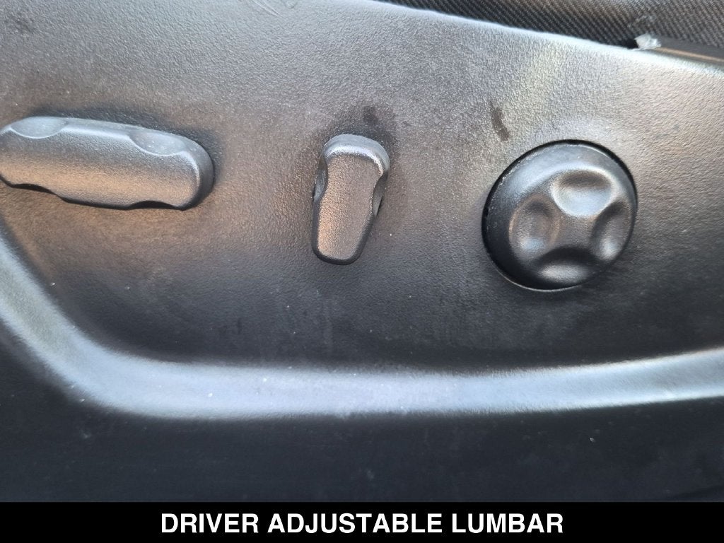 2010 Cadillac DTS Base