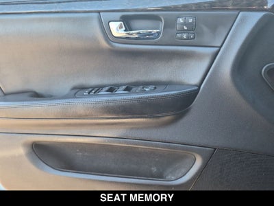 2010 Cadillac DTS Base