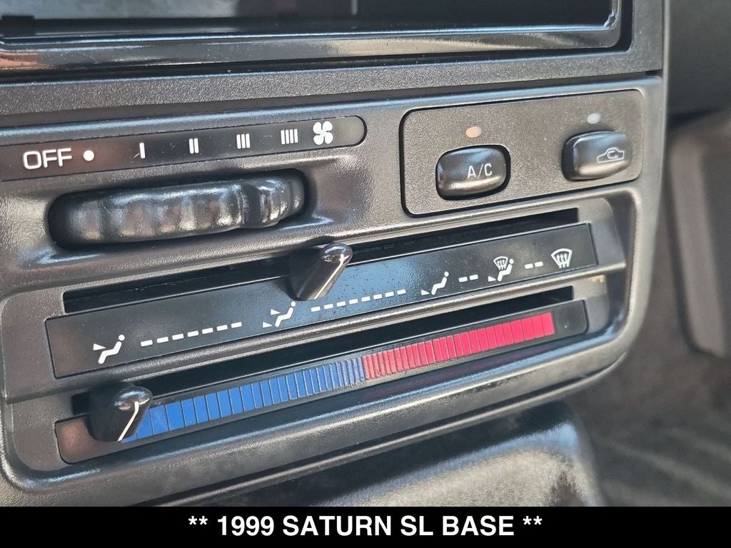 1999 Saturn SL2 Base