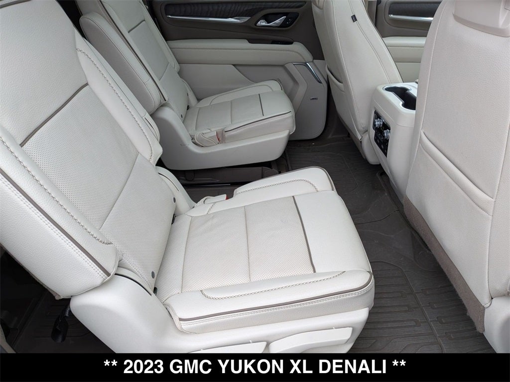 2023 GMC Yukon XL Denali