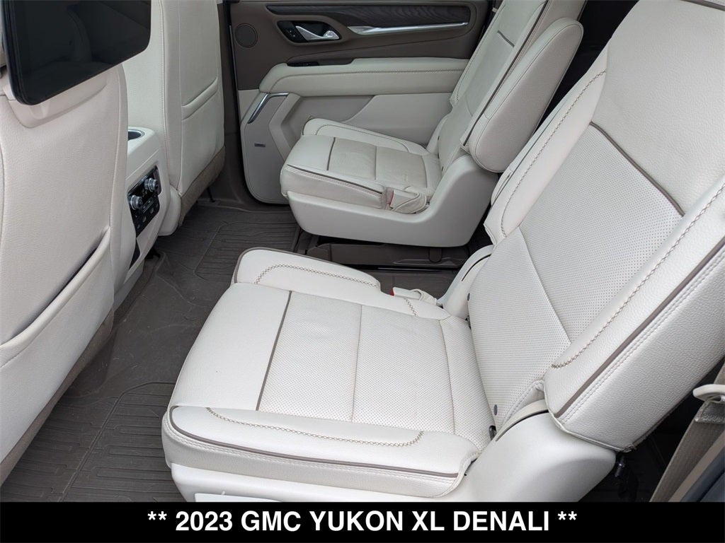 2023 GMC Yukon XL Denali