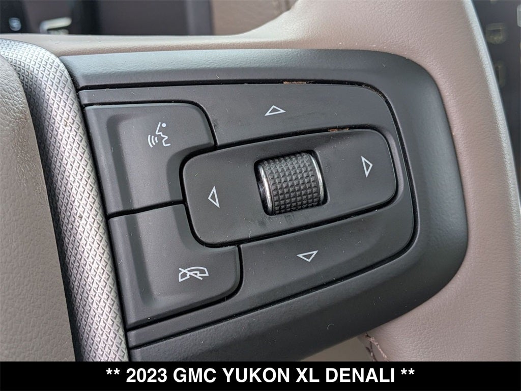 2023 GMC Yukon XL Denali
