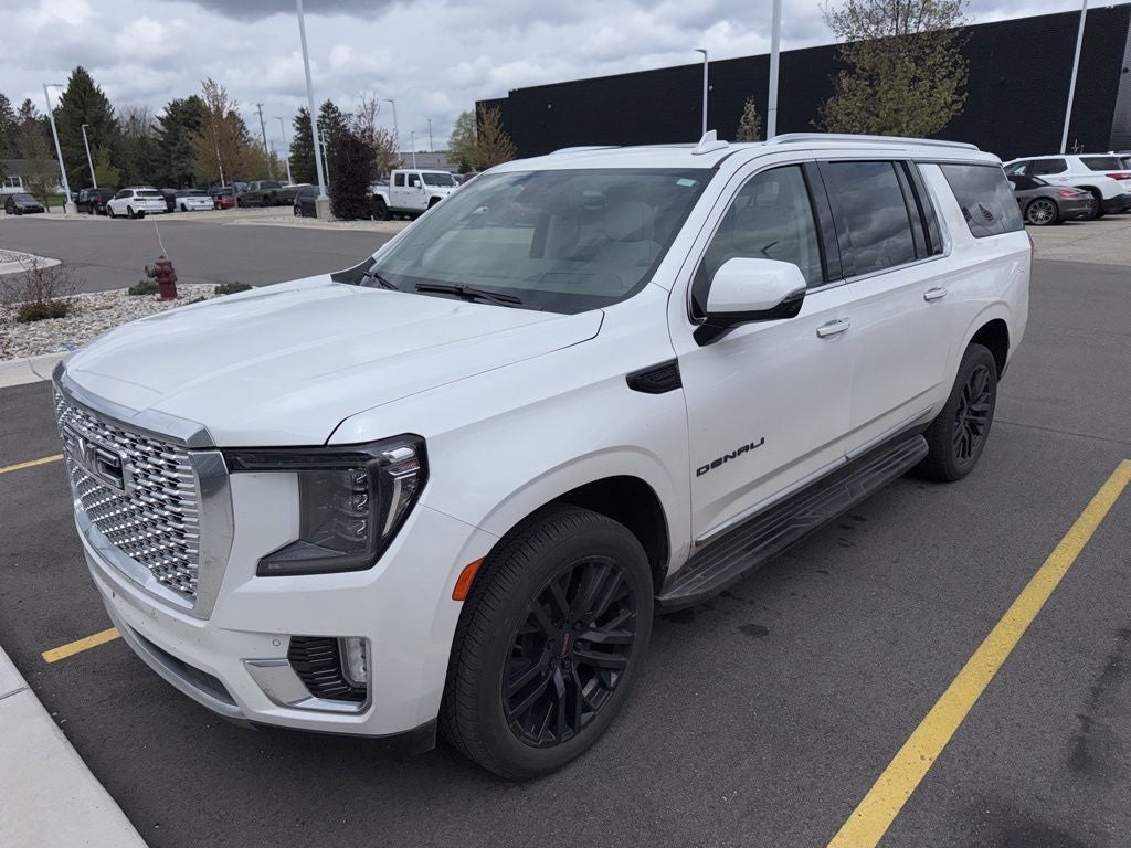 2023 GMC Yukon XL Denali
