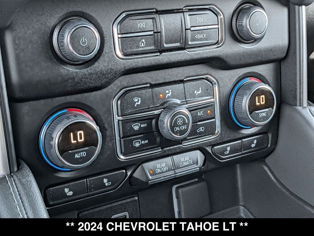 2024 Chevrolet Tahoe LT Middle Bucket Seats