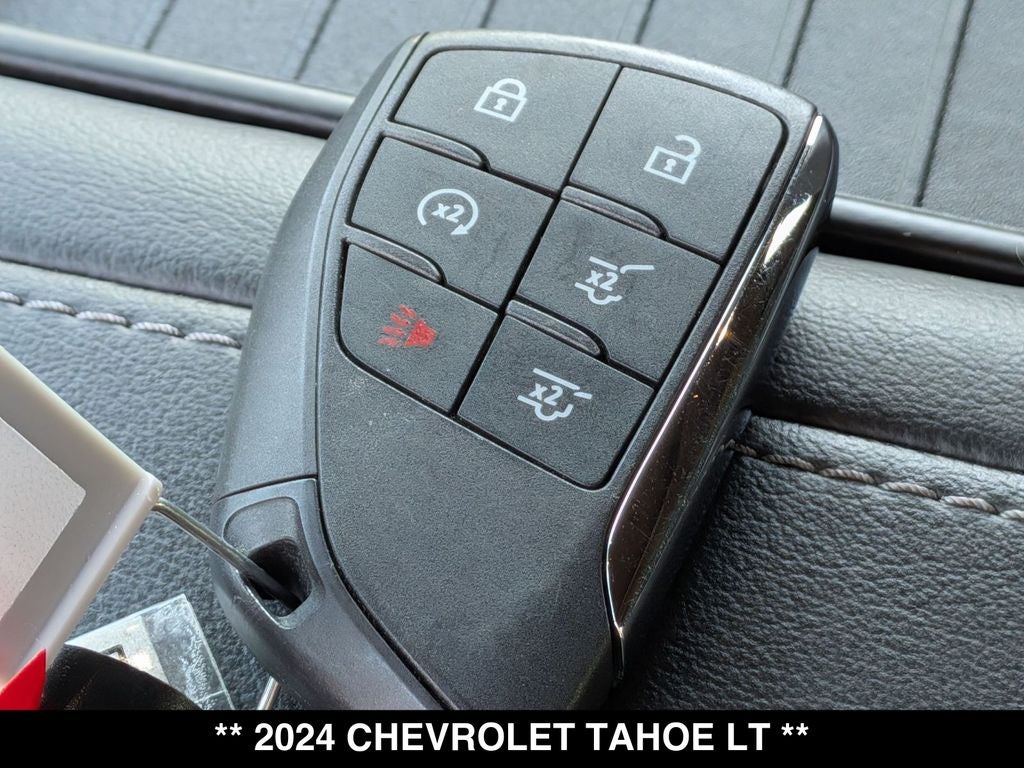 2024 Chevrolet Tahoe LT Middle Bucket Seats