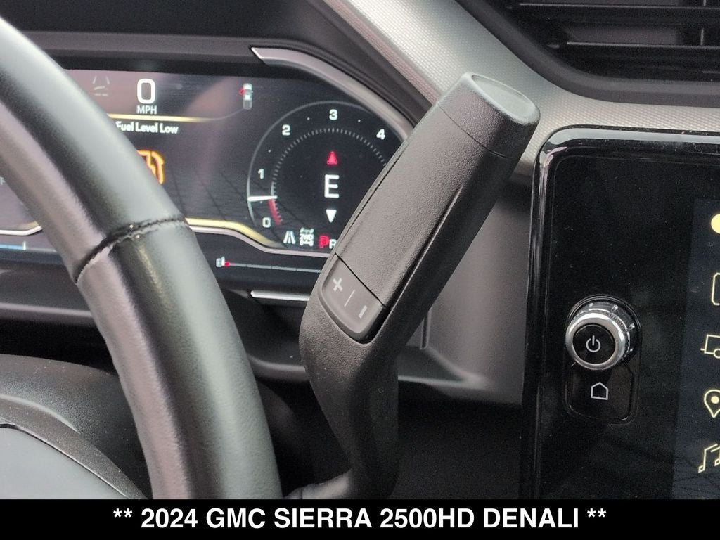 2024 GMC Sierra 2500HD Denali