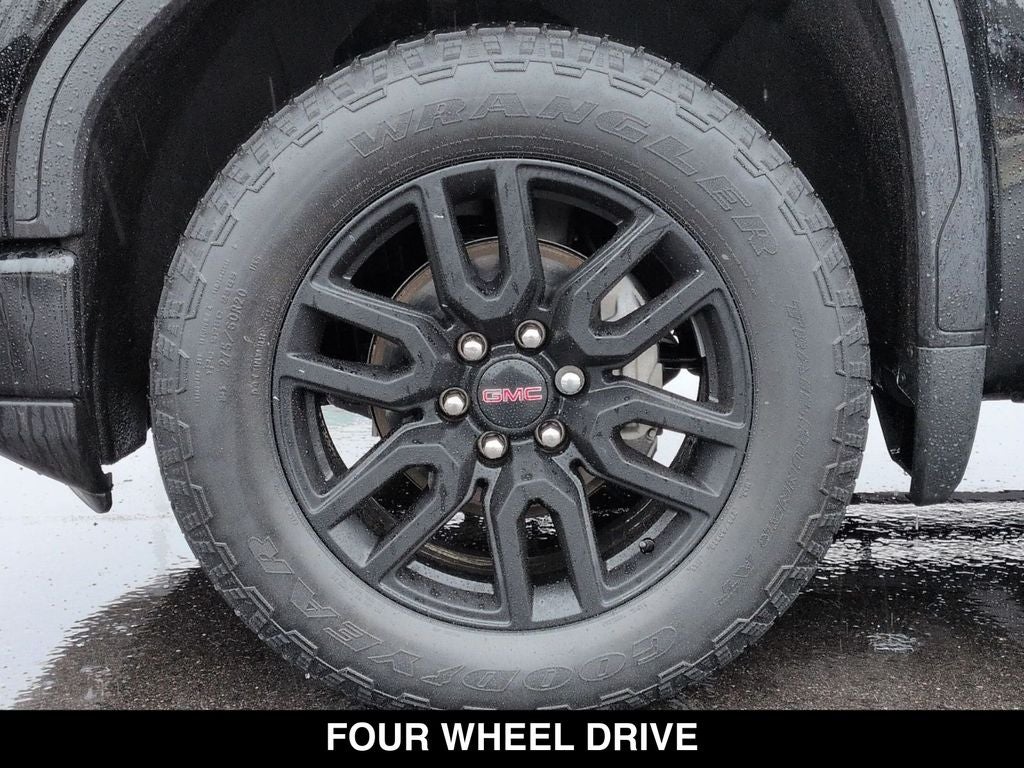 2025 GMC Sierra 1500 Elevation