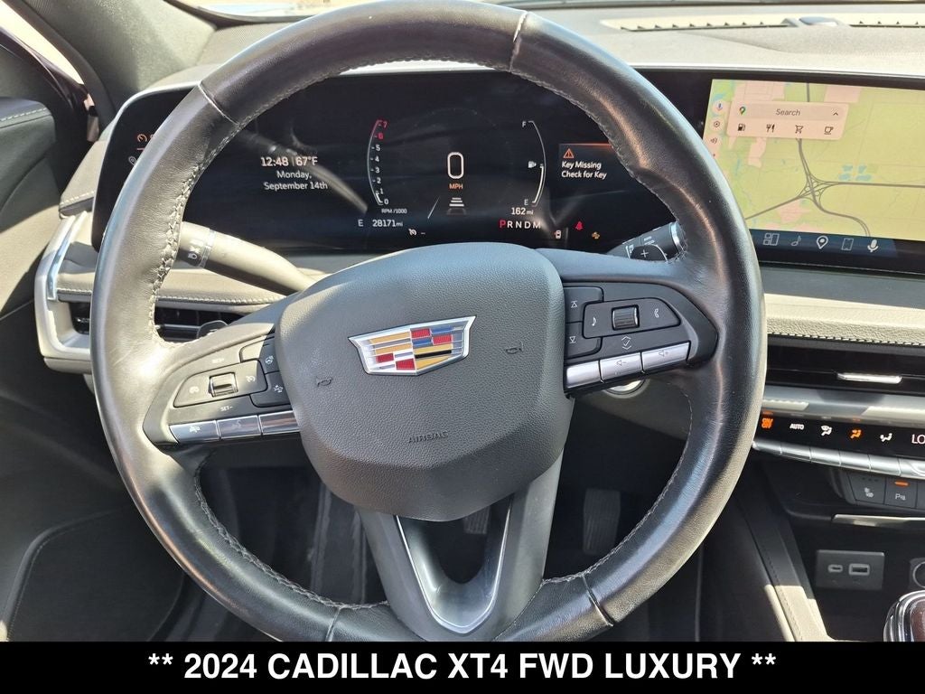 2024 Cadillac XT4 Luxury