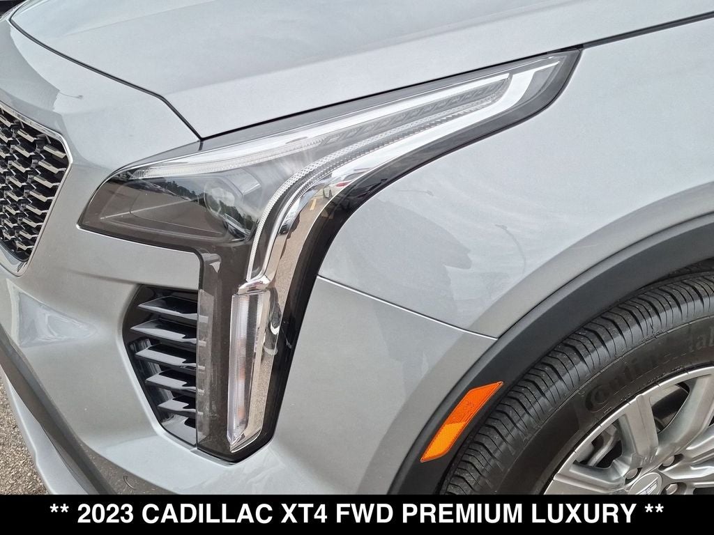 2023 Cadillac XT4 Premium Luxury