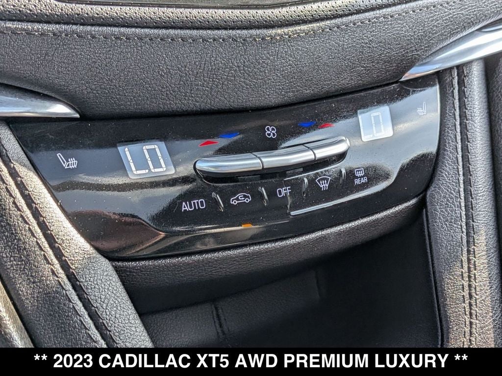 2023 Cadillac XT5 Premium Luxury