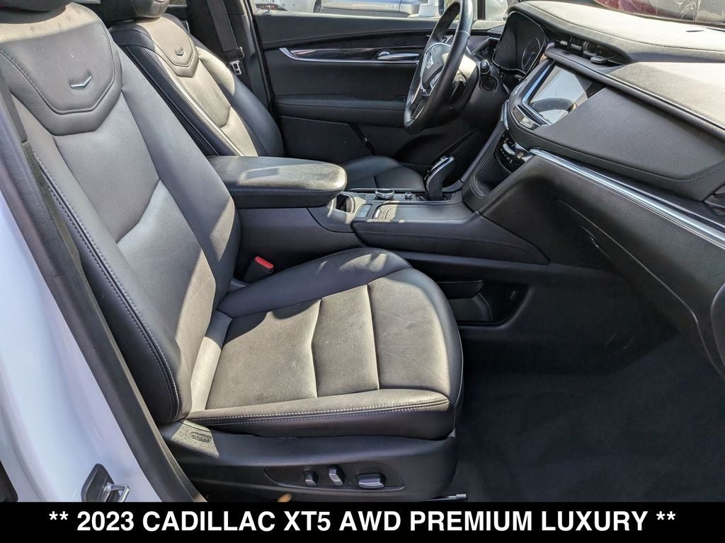 2023 Cadillac XT5 Premium Luxury