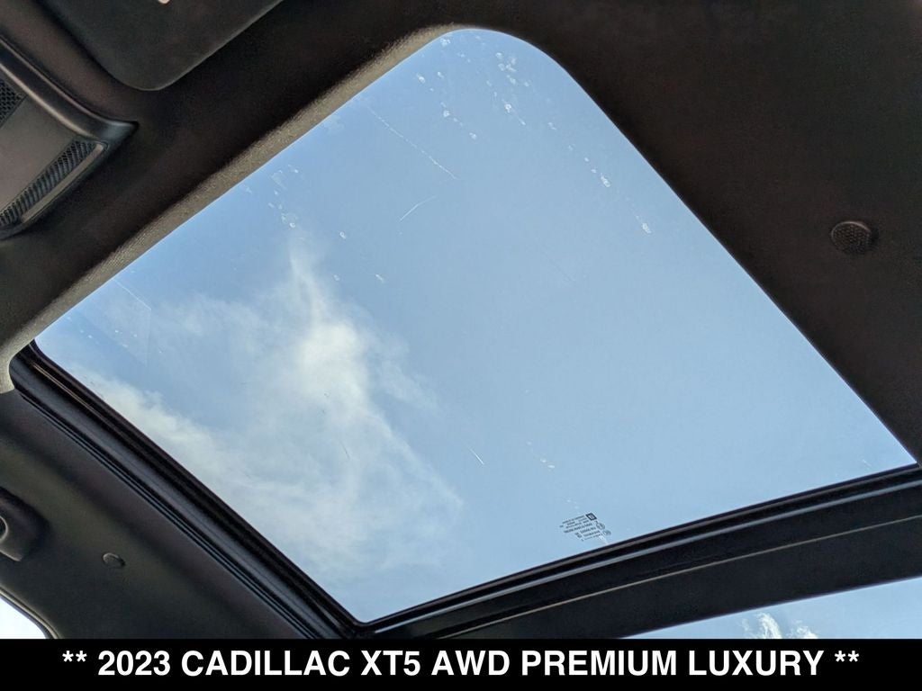 2023 Cadillac XT5 Premium Luxury