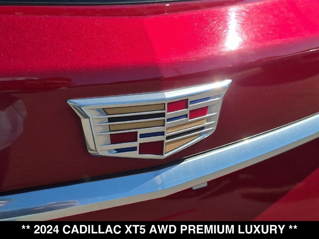 2024 Cadillac XT5 Premium Luxury