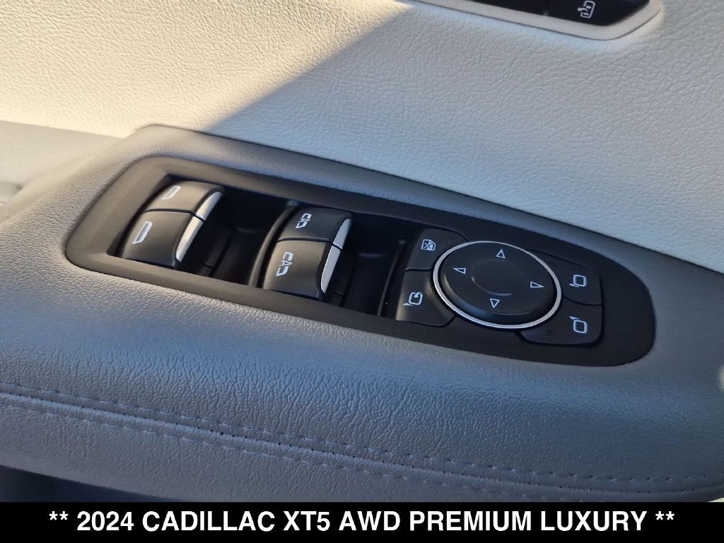 2024 Cadillac XT5 Premium Luxury