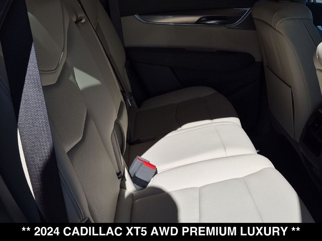 2024 Cadillac XT5 Premium Luxury