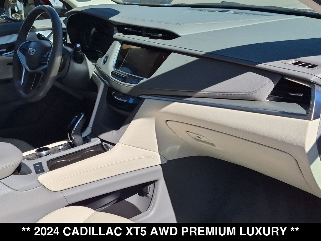 2024 Cadillac XT5 Premium Luxury
