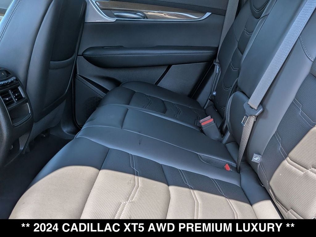 2024 Cadillac XT5 Premium Luxury Platinum