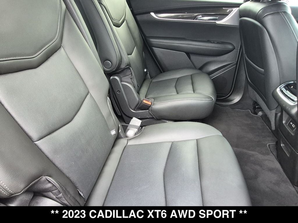2023 Cadillac XT6 Sport