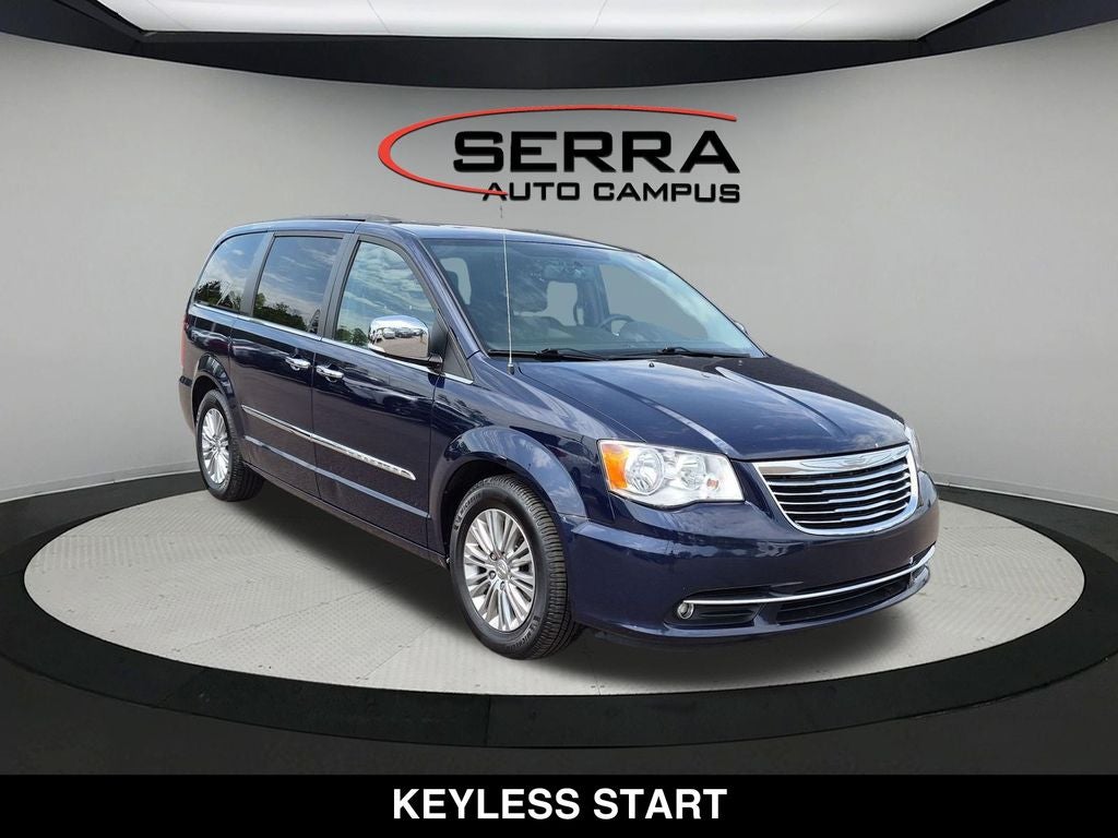 2016 Chrysler Town & Country Touring-L