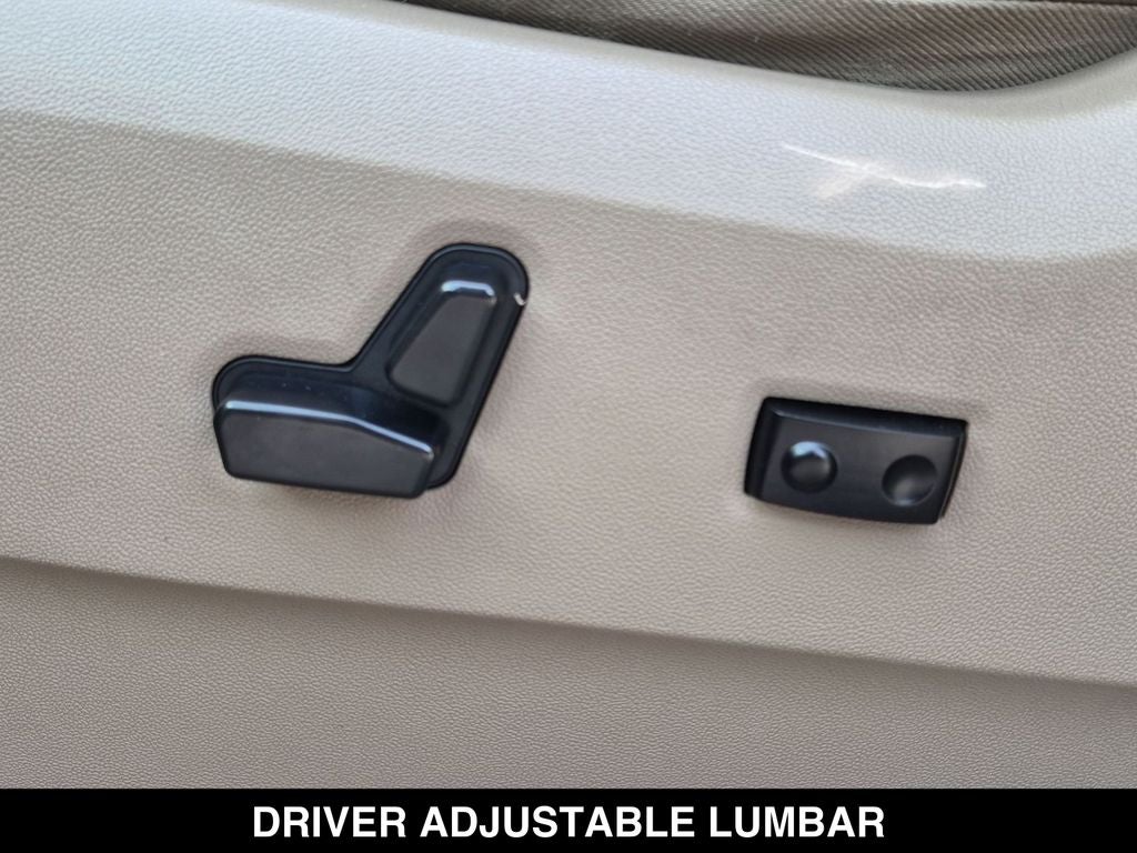 2016 Chrysler Town & Country Touring-L