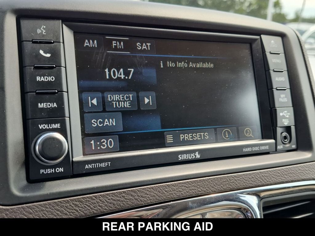 2016 Chrysler Town & Country Touring-L
