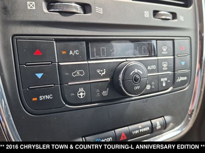 2016 Chrysler Town & Country Touring-L