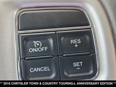 2016 Chrysler Town & Country Touring-L