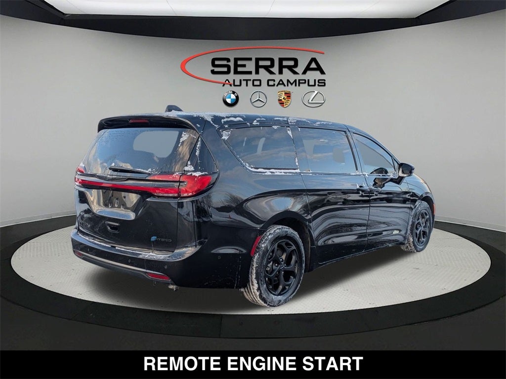 2022 Chrysler Pacifica Hybrid Limited