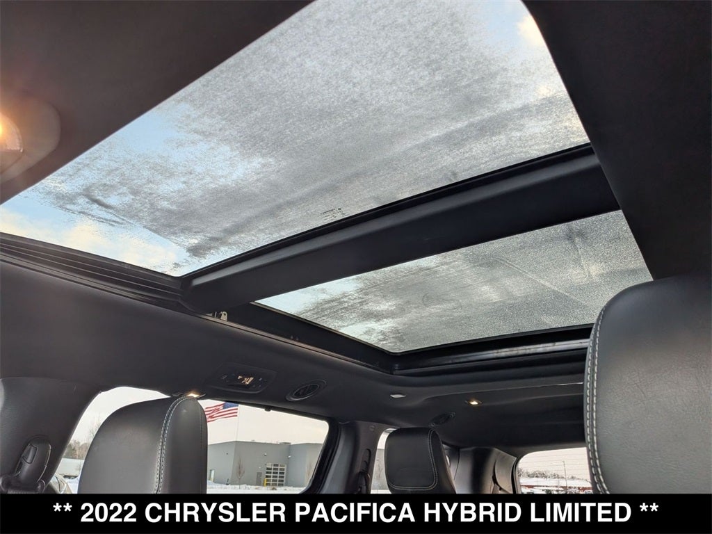 2022 Chrysler Pacifica Hybrid Limited