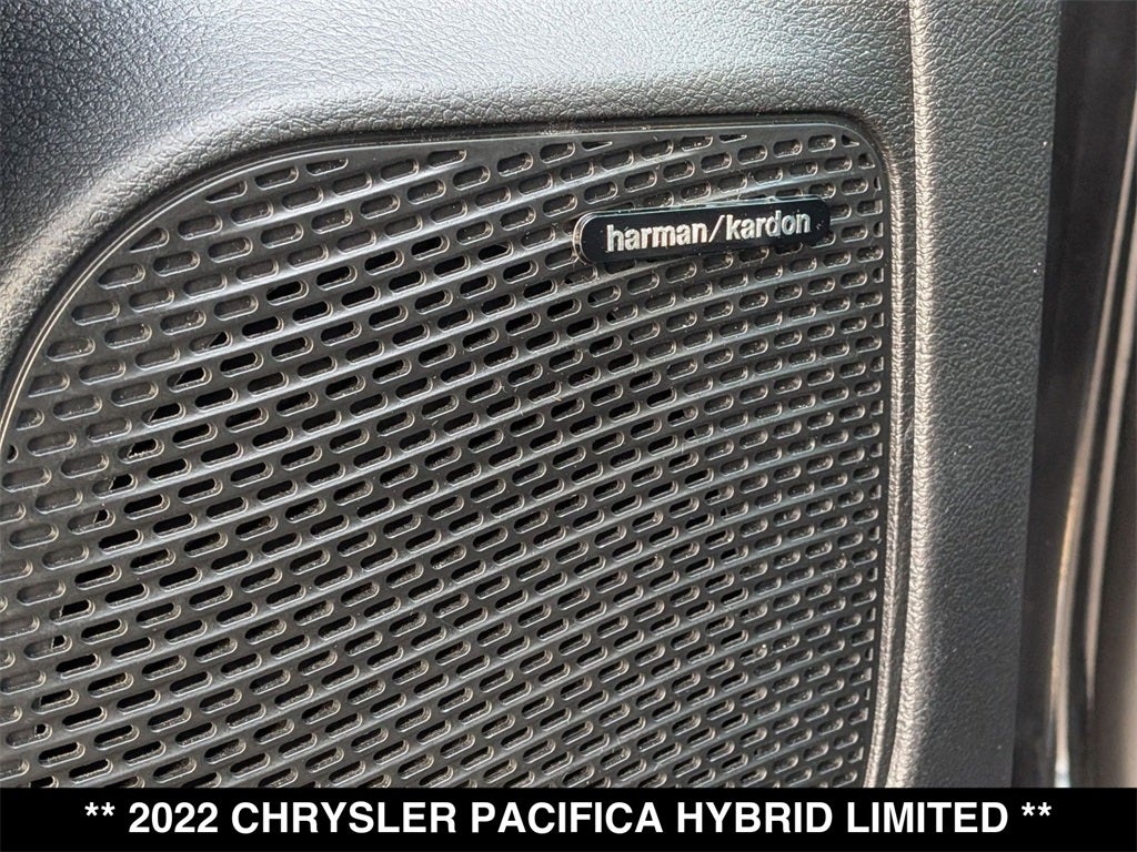 2022 Chrysler Pacifica Hybrid Limited