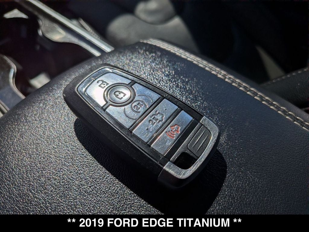 2019 Ford Edge Titanium