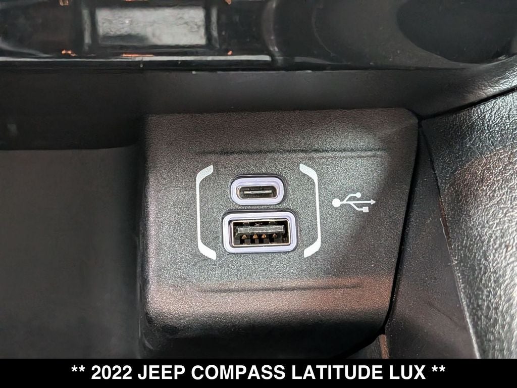 2022 Jeep Compass Latitude Lux