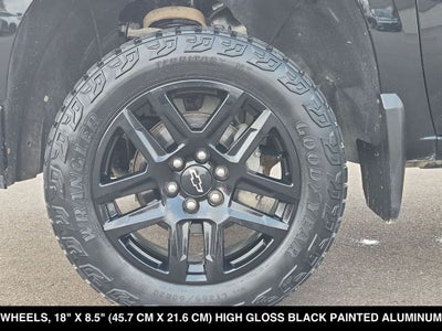 2022 Chevrolet Silverado 1500 Custom Trail Boss