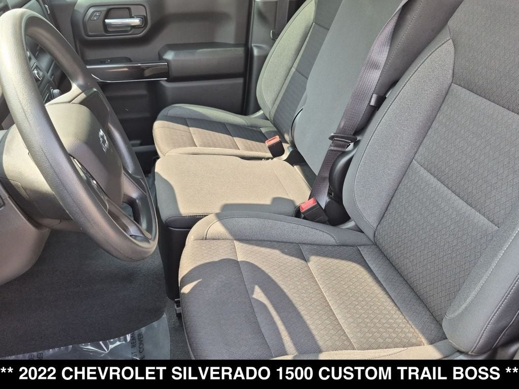 2022 Chevrolet Silverado 1500 Custom Trail Boss