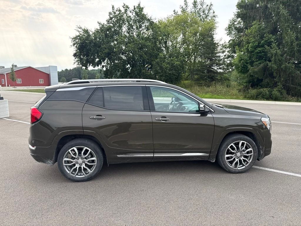 2023 GMC Terrain Denali