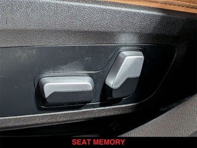 2023 BMW 330e xDrive 330e xDrive