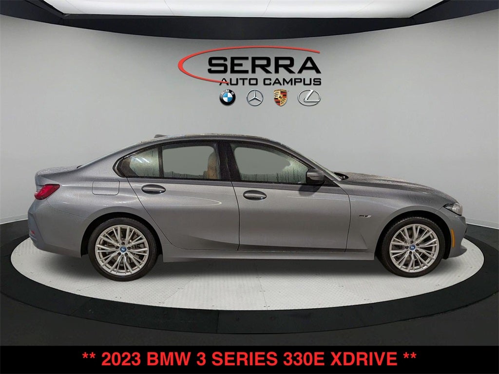 2023 BMW 330e xDrive 330e xDrive