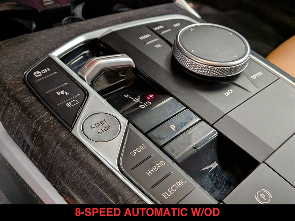 2023 BMW 330e xDrive 330e xDrive