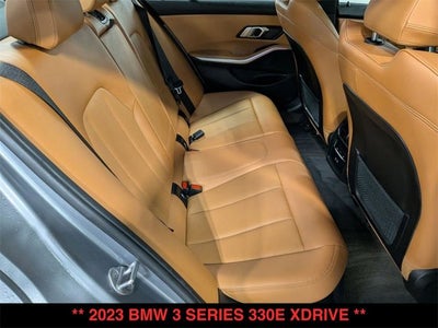 2023 BMW 330e xDrive 330e xDrive