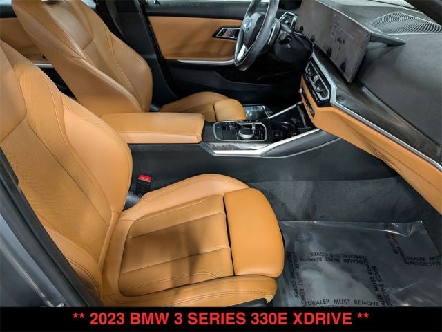 2023 BMW 330e xDrive 330e xDrive