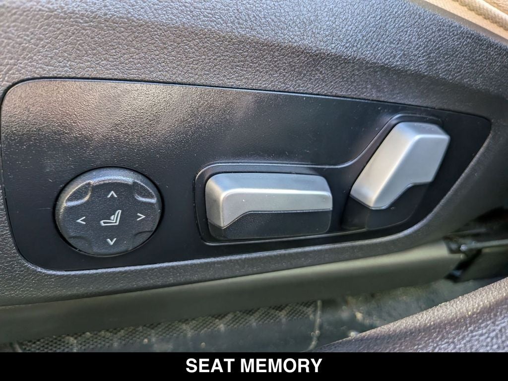 2023 BMW 330i xDrive 330i xDrive