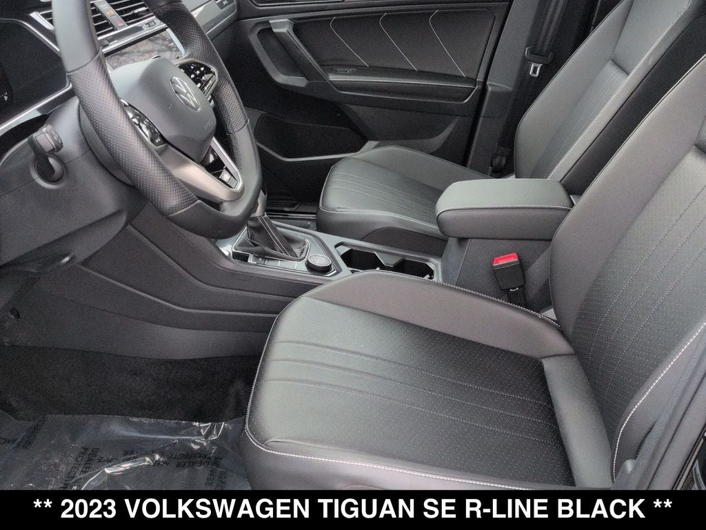 2023 Volkswagen Tiguan 2.0T SE R-Line Black